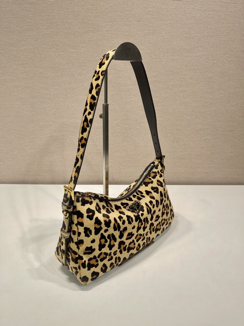 Pra*a hobo bags